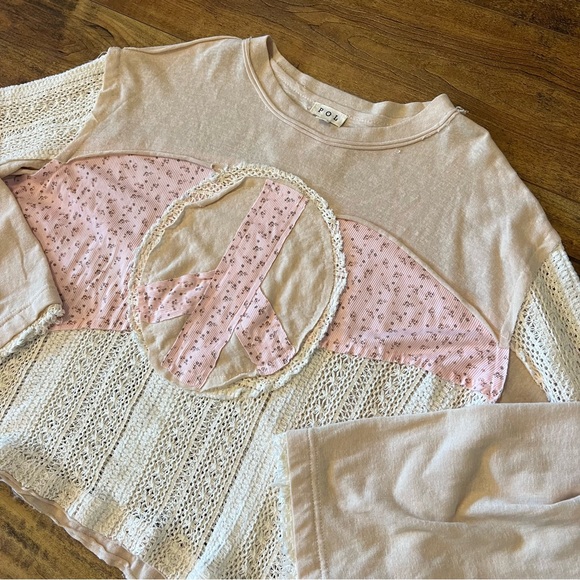 POL Oversized Peace Knit Crochet Top Pink Size Medium NWOT - Picture 3 of 7